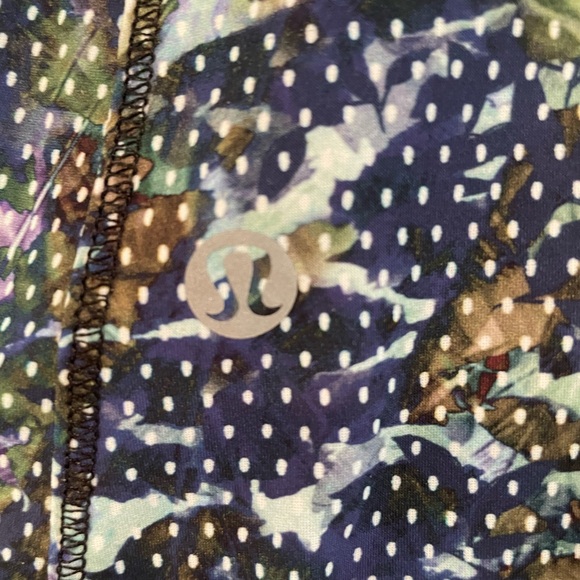 LULULEMON RUNBEAM HOODIE - Picture 5 of 6